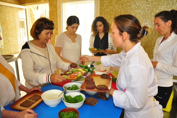 Edde Sands Wellness Cooking Class